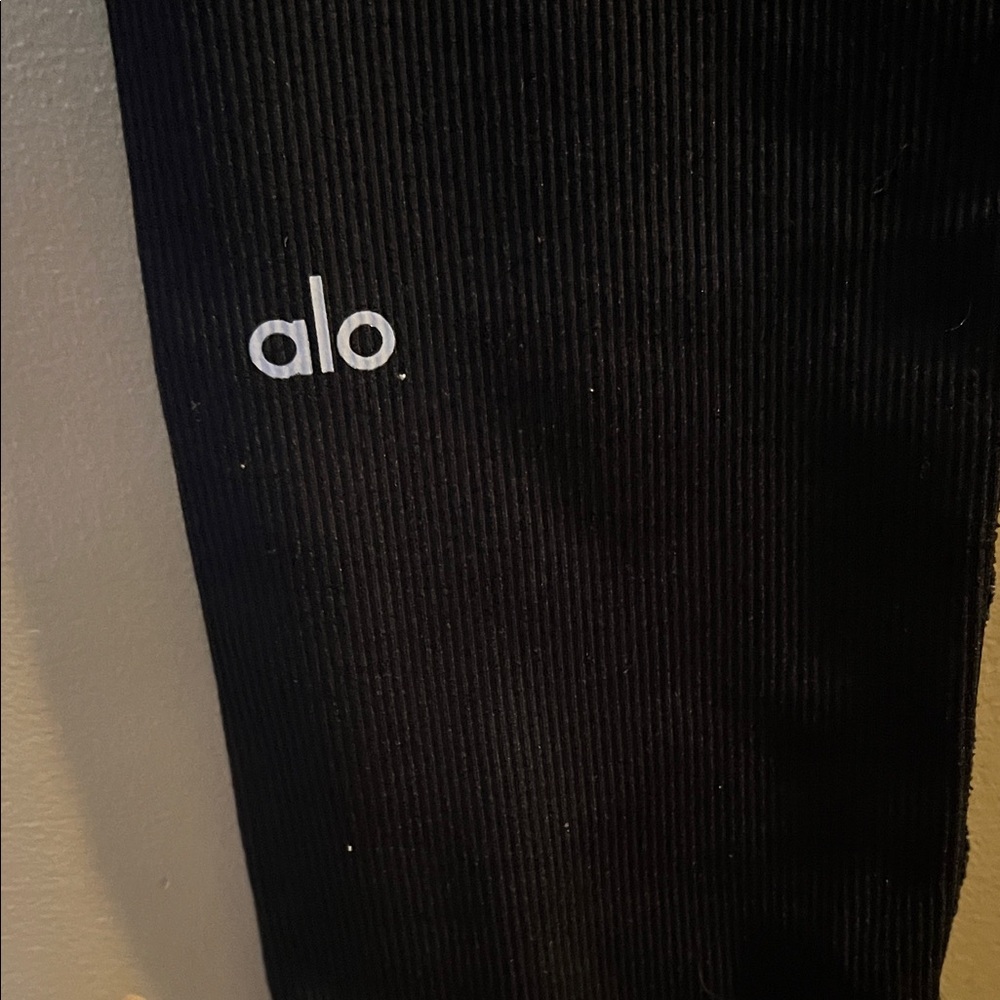 ALO ribbed Leggings - Picture 2 of 5